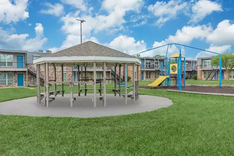 670 Maxey Rd, Houston, TX 77013 photo 4