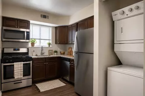 57 Glen Ridge Rd, Ferndale, MD 21061 photo 4