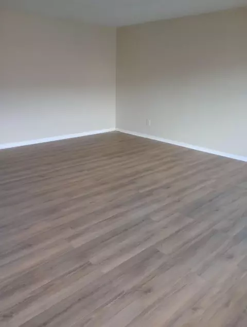 9170 Dorsey Rd, Riverdale, GA 30274