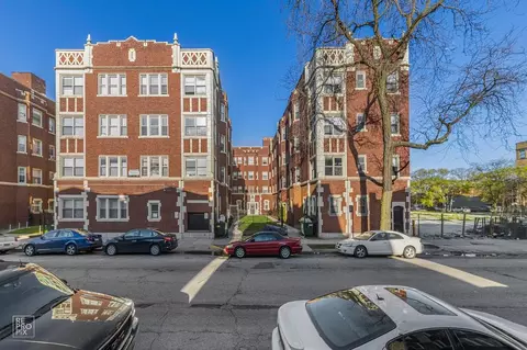 7131 S Yates Blvd, Chicago, IL 60649 photo 10