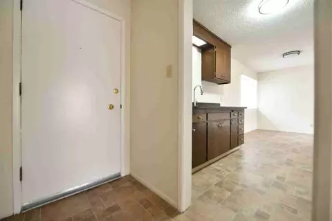 2725 Haste St, Berkeley, CA 94704 photo 4