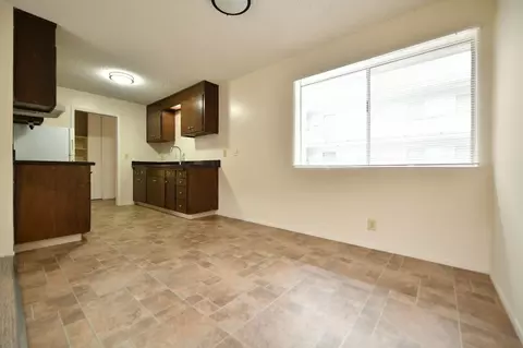 2725 Haste St, Berkeley, CA 94704 photo 12