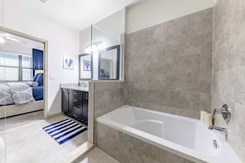 4045 Central Gardens Way, Palm Beach Gardens, FL 33418 photo 6