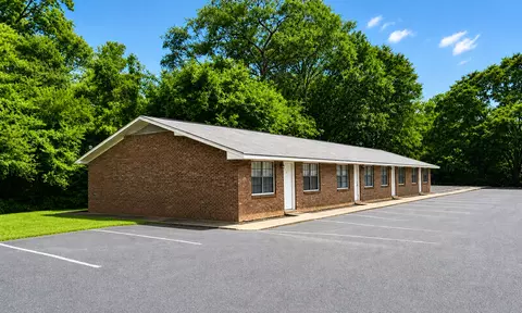 410 Madison Ave NW, Jacksonville, AL 36265