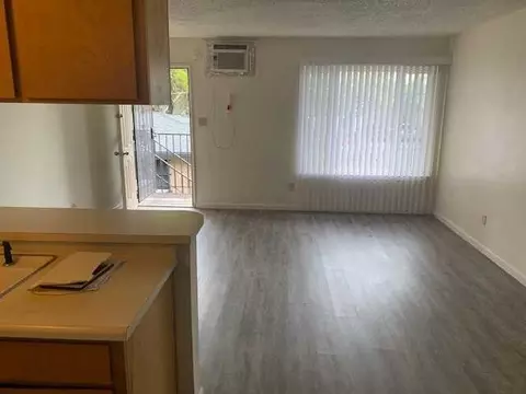 611 N Edison St, Stockton, CA 95203