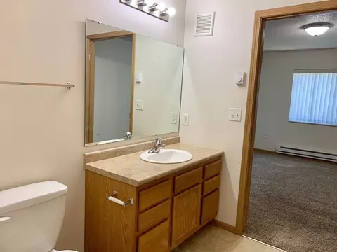 4389 Calico Dr S, Fargo, ND 58104