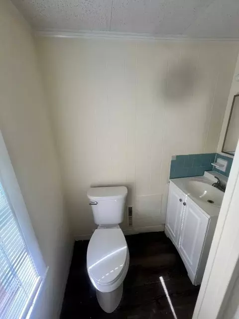 115 Grant St, Framingham, MA 01702 photo 3