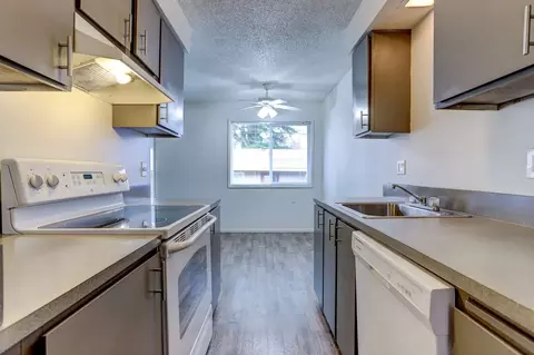 3775 SW 108th Ave, Beaverton, OR 97005