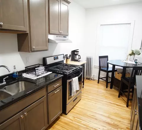 616 Lincoln Ave, Saint Paul, MN 55102