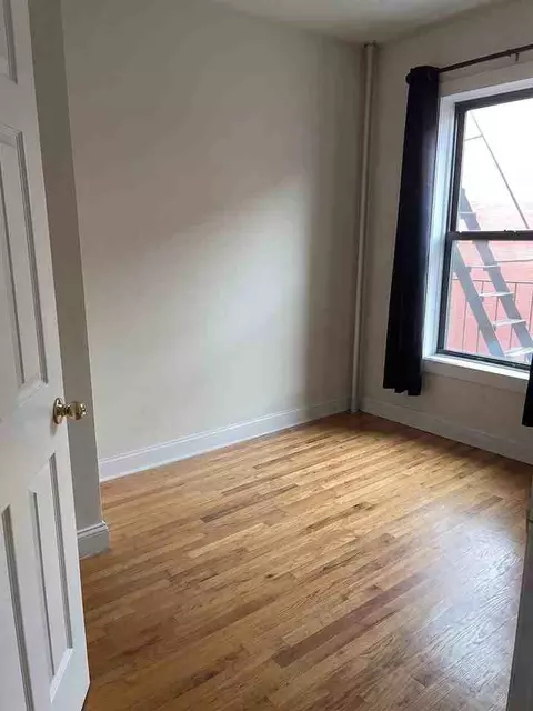 1 Arden St, New York, NY 10040