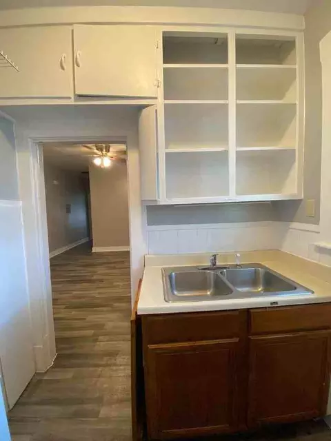 527 Cedar St, San Antonio, TX 78210 photo 10