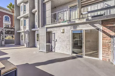 330 S 7th St, Las Vegas, NV 89101 photo 39