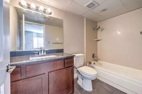 330 S 7th St, Las Vegas, NV 89101 photo 29