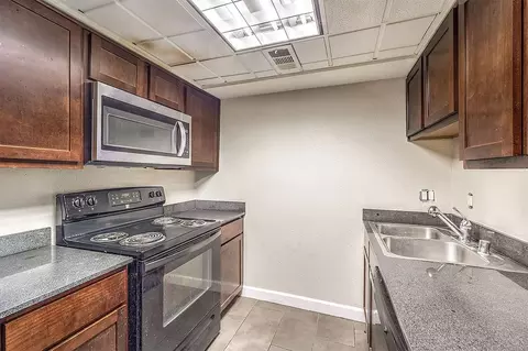 330 S 7th St, Las Vegas, NV 89101 photo 28