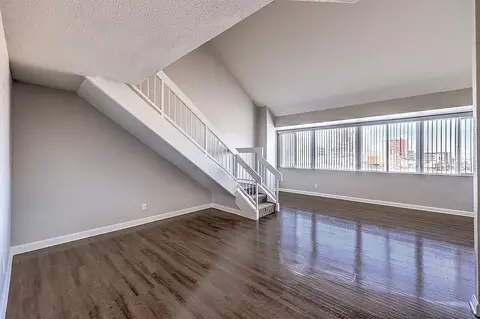 330 S 7th St, Las Vegas, NV 89101 photo 11