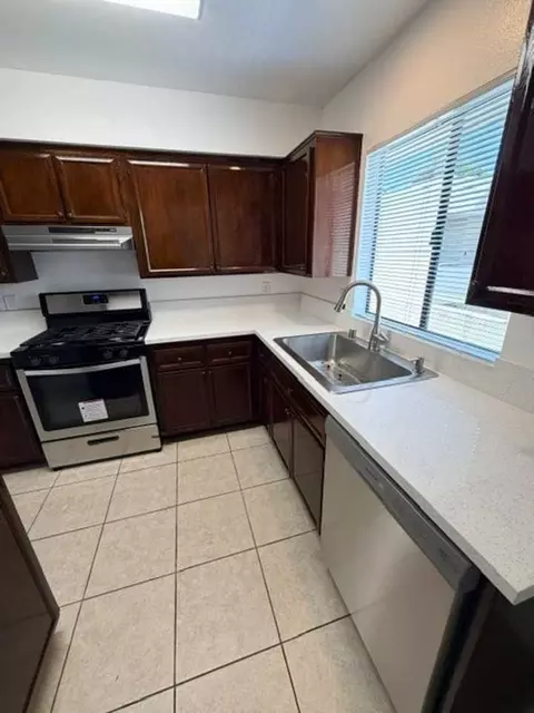 1139 Alameda Ave, Glendale, CA 91201 photo 13
