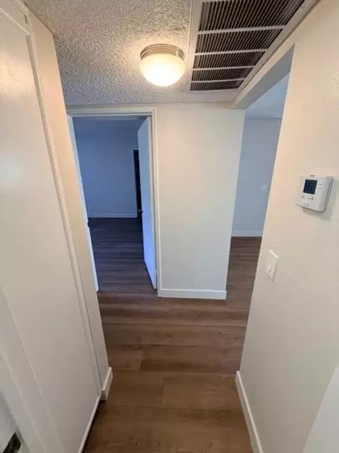1139 Alameda Ave, Glendale, CA 91201 photo 5
