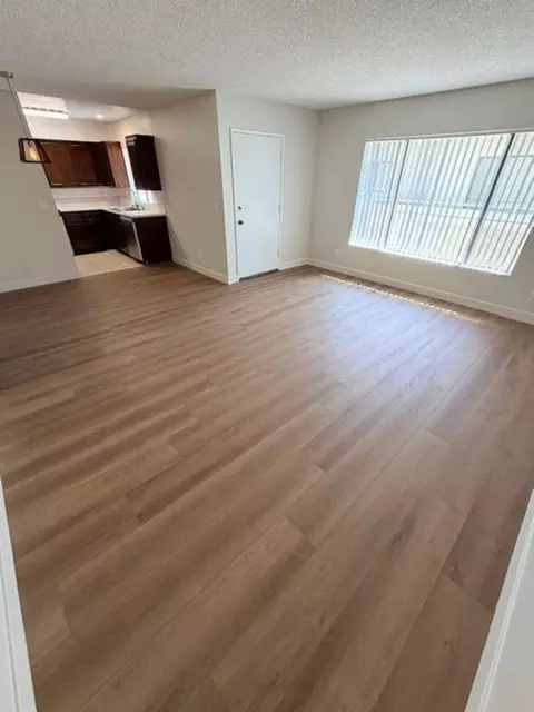 1139 Alameda Ave, Glendale, CA 91201 photo 2