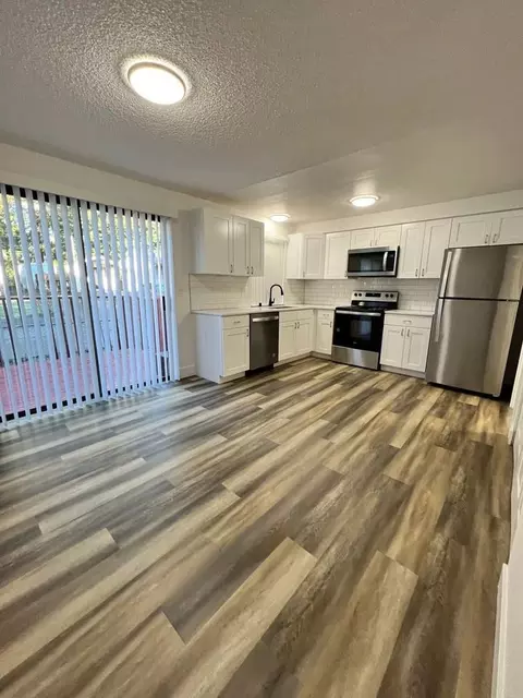 5623 186th Pl SW, Lynnwood, WA 98037