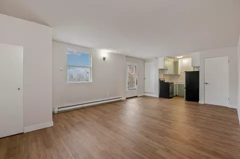 1809 5th Ave N, Seattle, WA 98109