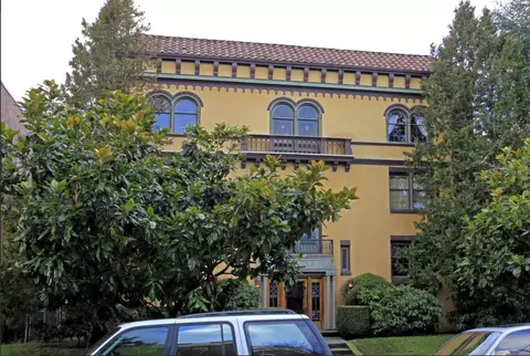 1121 17th Ave, Seattle, WA 98122