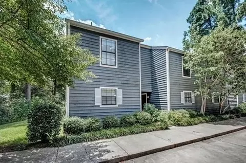 100 Pine Lake Pl, Brandon, MS 39047
