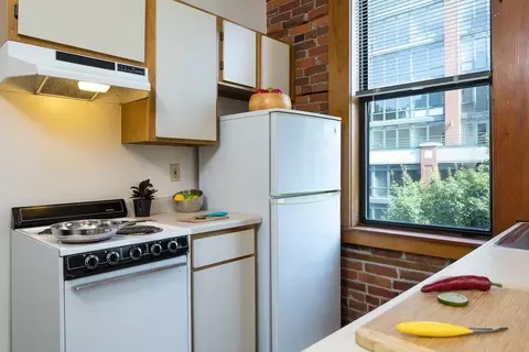 2305 1st Ave, Seattle, WA 98121 photo 2