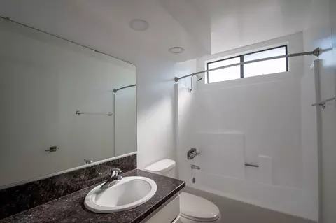 12352 Burbank Blvd, Los Angeles, CA 91607 photo 9