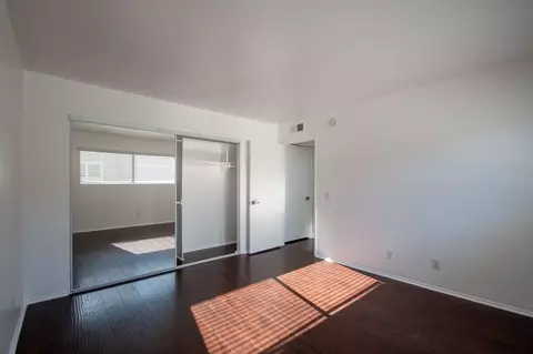 12352 Burbank Blvd, Los Angeles, CA 91607 photo 12