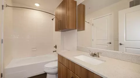 1935 N Logan St, Denver, CO 80203 photo 6