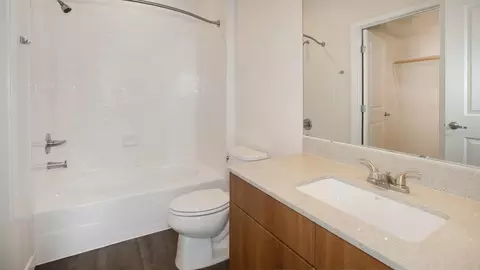 1935 N Logan St, Denver, CO 80203 photo 13