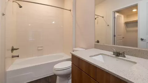 1935 N Logan St, Denver, CO 80203 photo 4