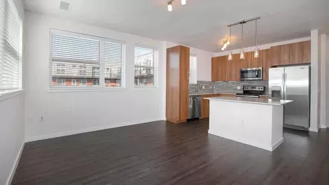 1935 N Logan St, Denver, CO 80203 photo 11