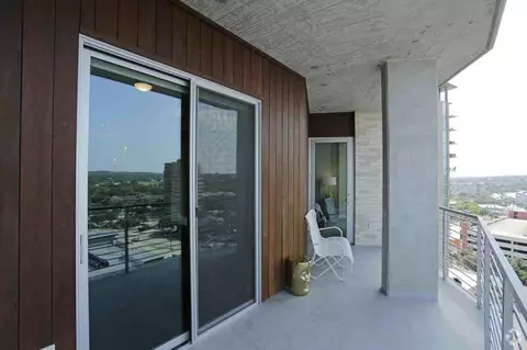 214 Barton Springs Rd, Austin, TX 78704 photo 2
