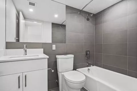 2525 10th St N, Arlington, VA 22201 photo 3