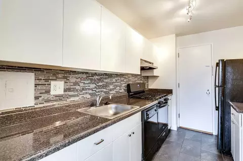 2525 10th St N, Arlington, VA 22201 photo 13