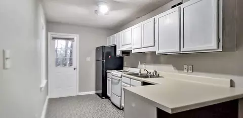 6128 Spice Ridge Ln, Raleigh, NC 27606
