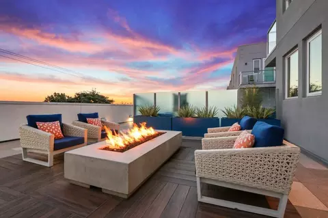 11916 W Pico Blvd, Los Angeles, CA 90064 photo 3