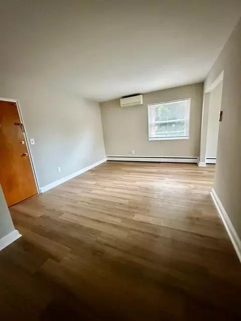 335 Talbott Ave, Laurel, MD 20707 photo 4