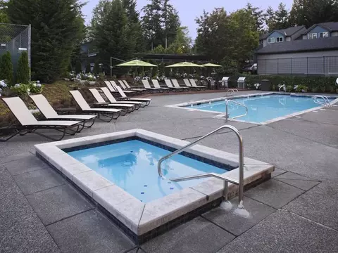 15606 NE 40th St #BLDG Z, Redmond, WA 98052 photo 2