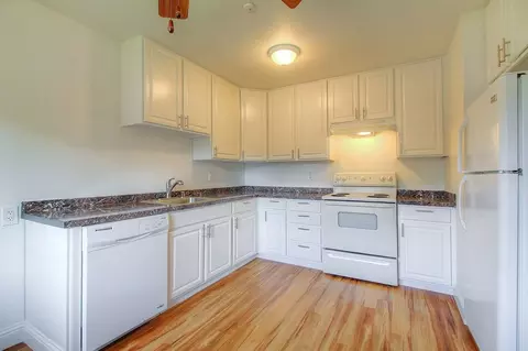 6221 6233 Montecito Blvd, Santa Rosa, CA 95409