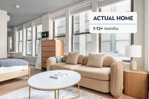 8 Whittier Pl, Boston, MA 02114
