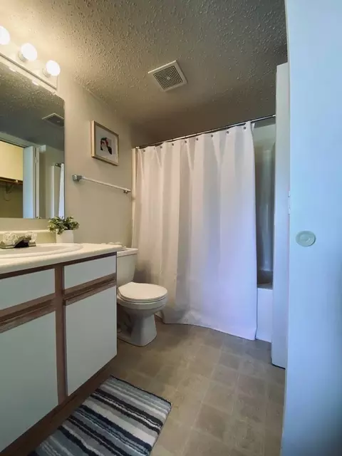 2000 N Linden St, Normal, IL 61761 photo 24