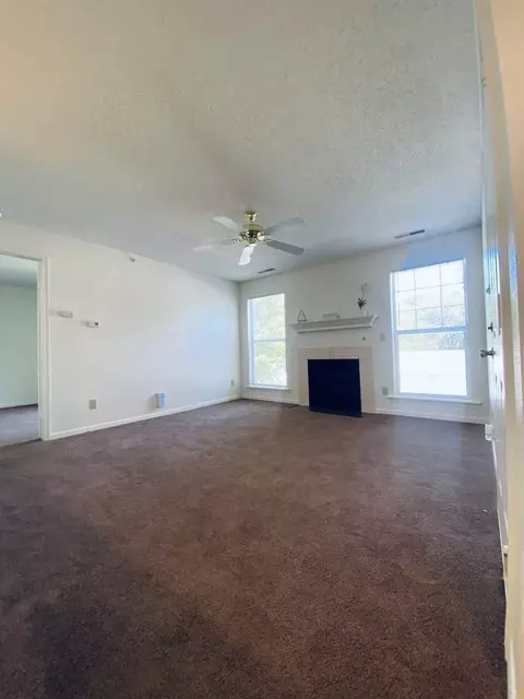 2000 N Linden St, Normal, IL 61761 photo 7