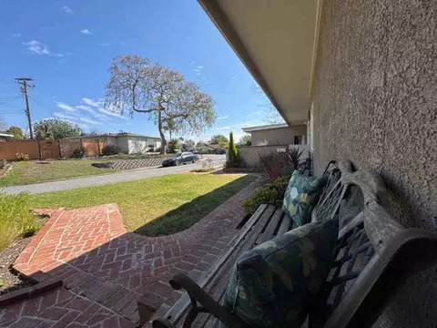 714 Oceanview Dr, Fullerton, CA 92832
