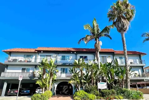 10779 Woodbine St, Los Angeles, CA 90034
