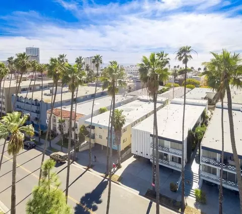 928 4th St, Santa Monica, CA 90403