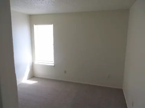 2217 Katy Ln, Georgetown, TX 78626