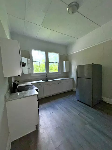 1968 Clinton Ave, Mobile, AL 36617
