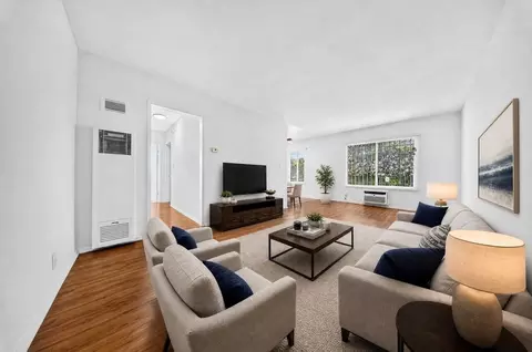 334 S Hobart Blvd, Los Angeles, CA 90020
